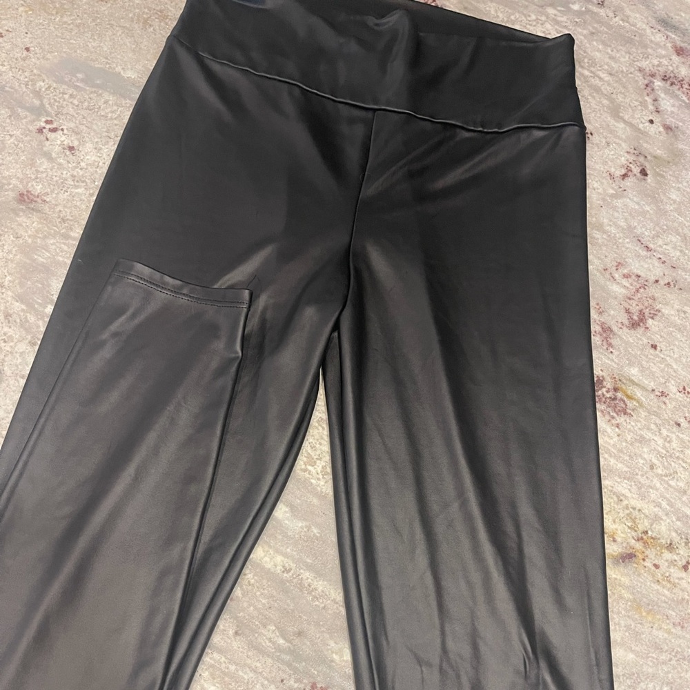 Faux leather leggings